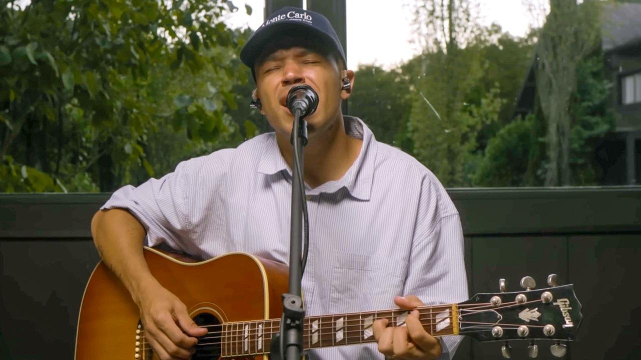 Leandro Soares lança “Não É o Fim da História” Uma canção carregada de esperança e fé