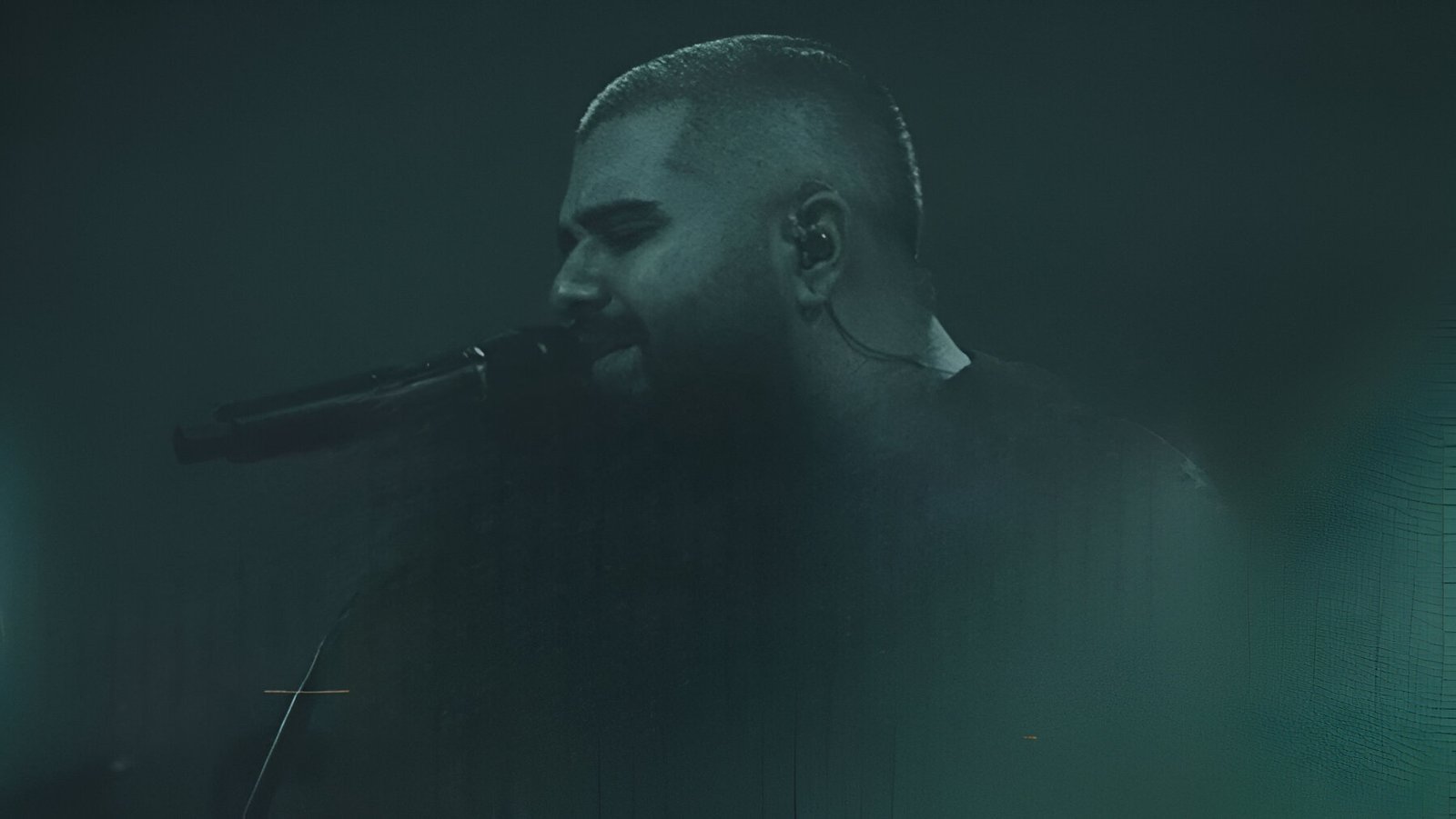 Flávio Vasques apresenta o álbum “Incenso – AO VIVO”, um marco de adoração e entrega gravado ao vivo