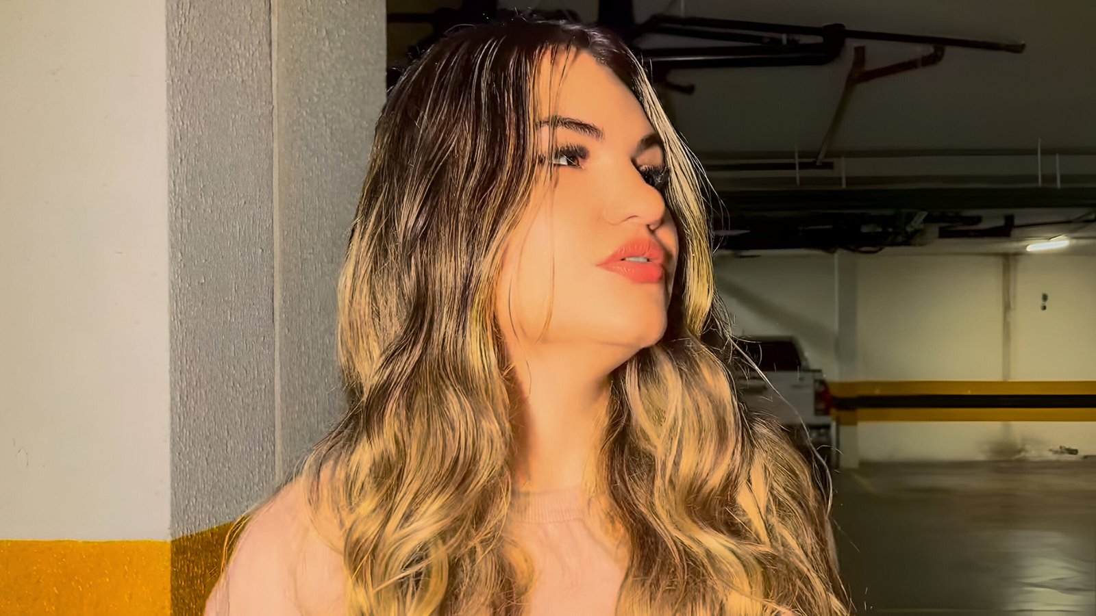Talita Mesquita apresenta a canção Identidade pelo projeto Bless ONE da Bless Music